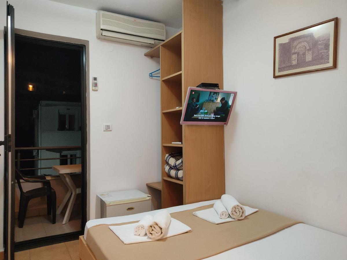 Apartments Mare Будва Екстер'єр фото